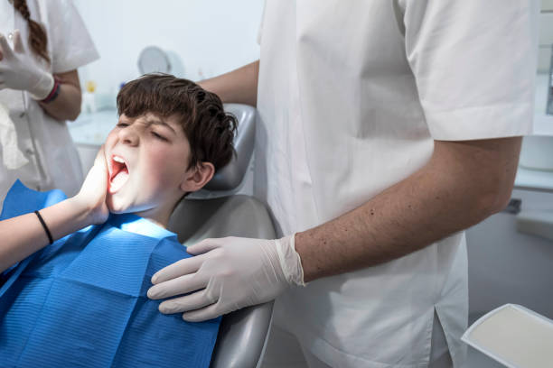 Best Orthodontic Emergency Dentist in Desnso, CA